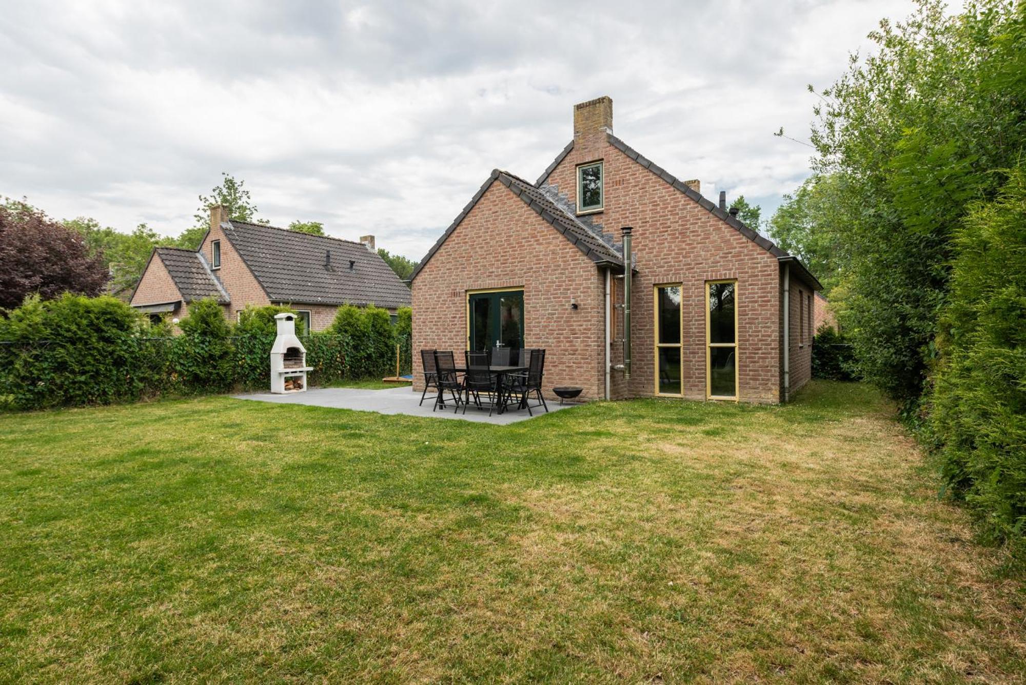 Het Huys Ewijk Mooi Luxe En Een Laadpaal 外观 照片