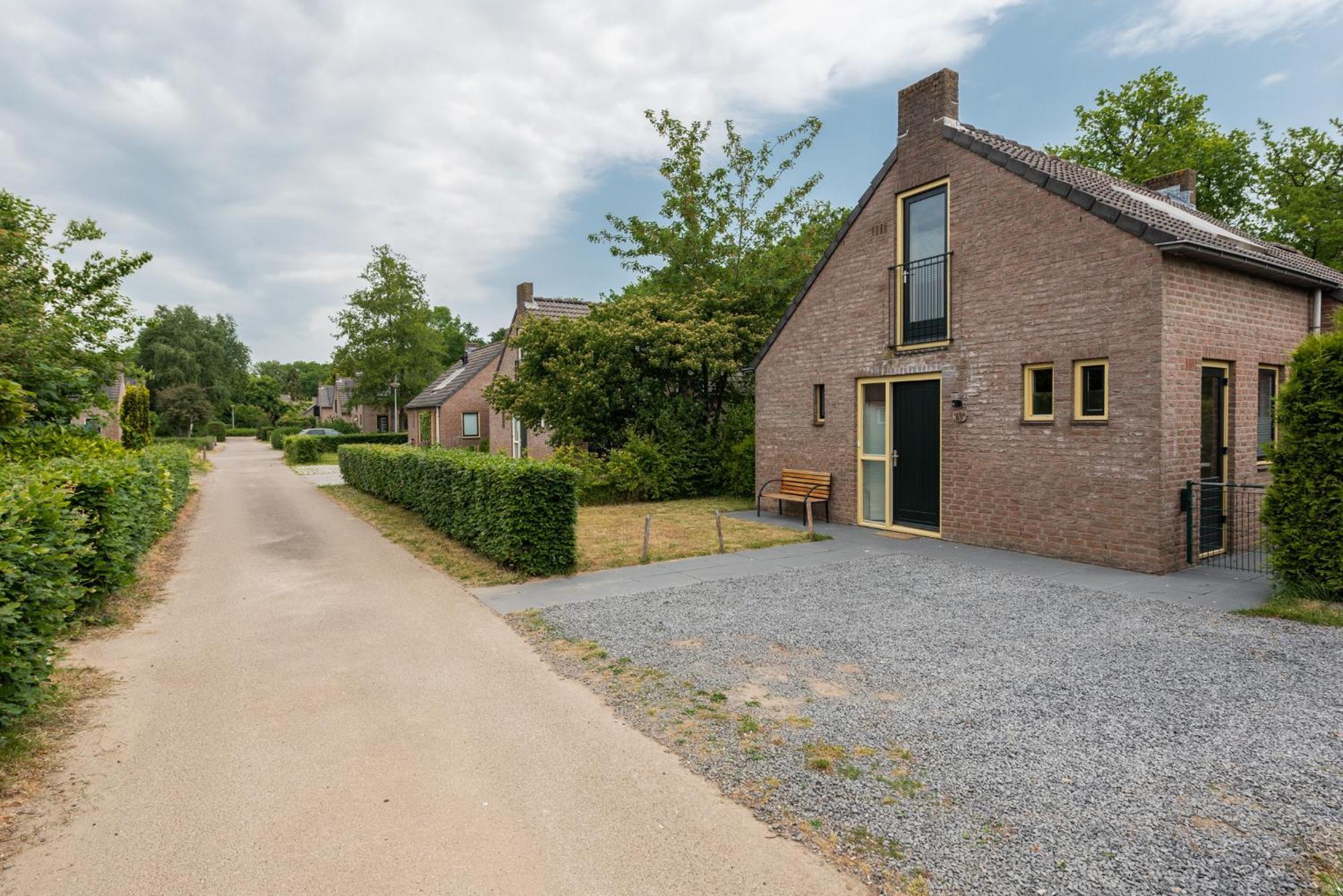Het Huys Ewijk Mooi Luxe En Een Laadpaal 外观 照片